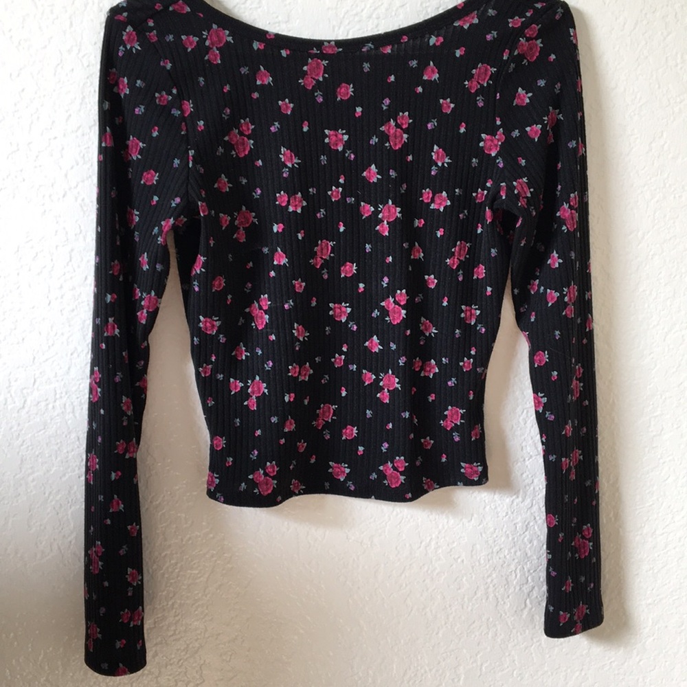 Long sleeve cute shirt